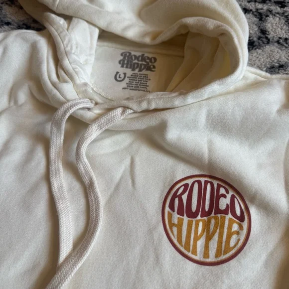 Cream Hoodie - Picture 3 of 4